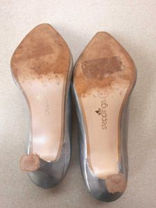 Stepping Embellished Heeled Pumps