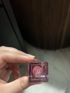 maybelline lifter gloss petal 005