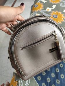 Metallic Dome Crossbody Bag✨✨