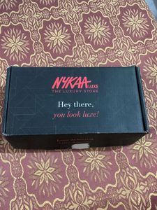 Original Huda Beauty Eye Shadow Pallete