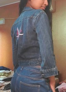 Denim Jacket - Stylish &amp; Trendy