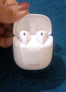 It&#39;s new Croma True Wireless Earbuds