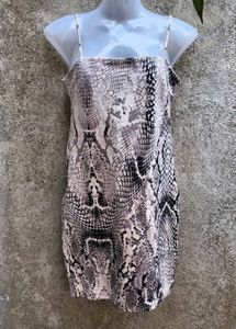 3.26.1 SEXY BODYCON