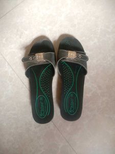 Comfortable Chips Sandals