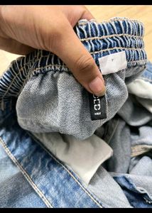 Wide Leg Cargo Jeans