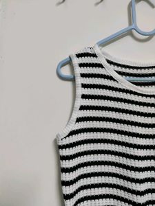 White And Black Striped Tank top