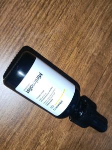 Minimalist Vitamin C 10% Face Serum