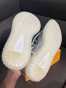 ADIDAS YEEZY BOOST 350 V2 ZEBRA Replica Shoe