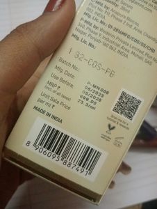 Myglamm 10% Niacinamide Clarifying Serum