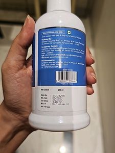 Derma Co 1% Salicylic Acid Body Wash