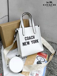 COACH RELAY TOTE BAG 17 IN SIGNATURE CANVAS*WD BOX