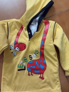 Cute Kids' Giraffe Hoodie with pyjama set