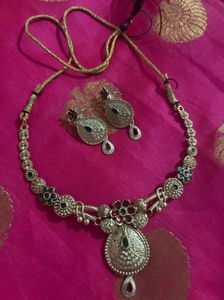 Necklace & Earring Set