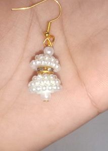 White 🤍 &amp; Gold 🪙 Jhumki