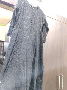 Elegant Grey Embroidered Kurta