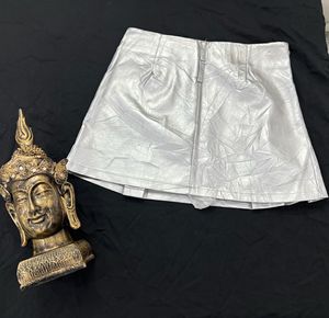 Silver Partywear skirt 30 Waist
