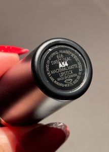 Mac Maximal Matte Lipstick:-666 Sweet Deal