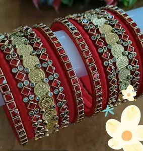 lakshmi kasullu Bangles