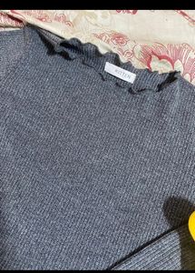 Grey Fitted Full Sleeve Top