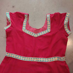 BEAUTIFUL gown