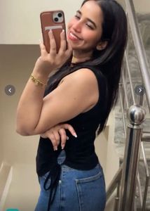Sleeveless Black Top