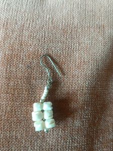 Vintage White Beaded Necklace &amp; Earrings