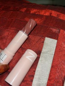 Zudio Lip to Cheek Stick