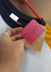 Pinaken 3/4 Sleeves T-Shirt💛