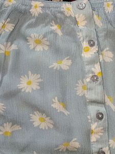 Daisy Print Crop Top