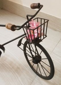 Antique Showpiece