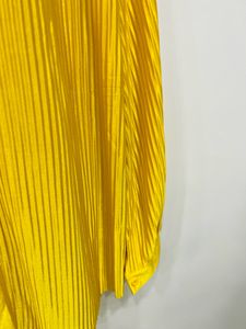plus size yellow silk pleated cord set