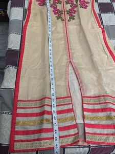 Elegant Embroidered Kurta