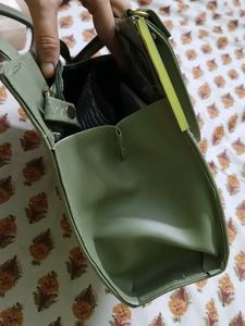 handbag