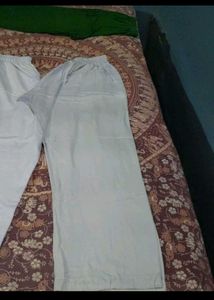 A Plane White Palazzo