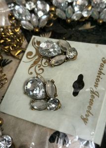 Brand new diamond necklace and airing