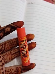 Lakme lip love lipbalm