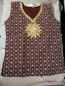 Short kurti style Top