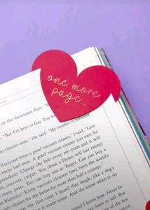 DIY CUSTOMIZED BOOKMARK 🔖