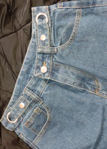 Urbanic Mom Jeans (Mid Blue)