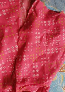 Pink Geometric Printed V Neck Flared Sleeves Crop