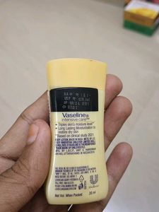 Skincare Bundle: Vaseline, Pond&#39;s &amp; More