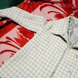 Houndstooth Patterned Coat