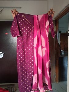 Beautiful Purple Kurta Set Tie Die Dupatta