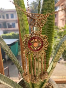 Vintage-Style Statement Necklace