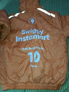 Swiggy, Zomato and blinkit winter jacket