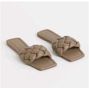 Hnm Braided Slides