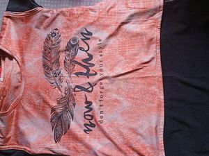 4 Tshirts