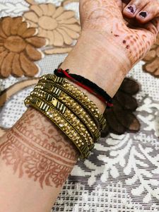 Golden Bangle Set