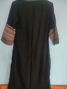 Elegant Black Kurta with a free scarf