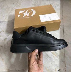 ZARA BLACK MONOCHROME CHUNKY SOLE SNEAKER 41